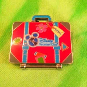 Disney silver pin